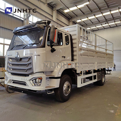 Sinotruk Howo Nx フェンス 8トンの貨物トラック