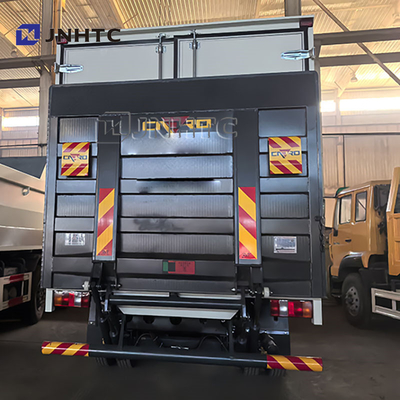 シノトルク ホウ 4X2 300 HP ユーロII 右駆動 ゴミ収集機 圧縮式トラック ゴミ収集トラック