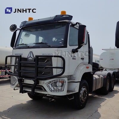 新型ホーオNX トラクタートラック 6x4 440hp 25トンのディーゼル重力トラクタートラック