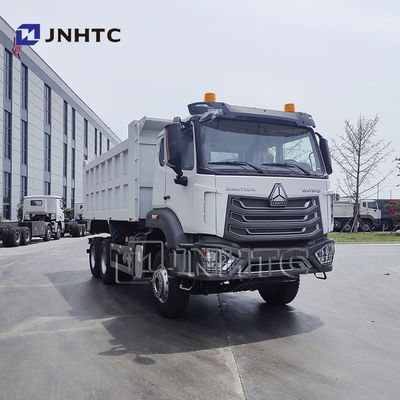 シノトラック Howo NX 400HP チッパー 6x4 重量 10輪 20トンのキャリア ユーロ 2 排出量 ディーゼル燃料 左方向 ダンプトラック
