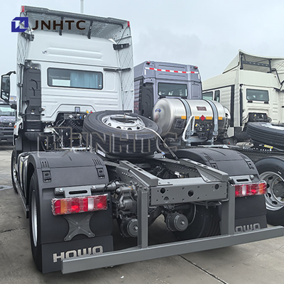 Sinotruk Howo NX440 トラクター 4x2 駆動 高出力トラクターヘッドトラック 効率的な作業用