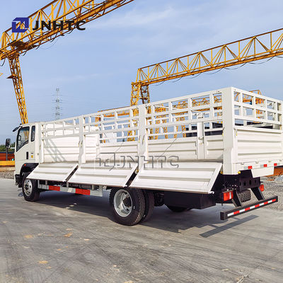 Sinotruk Howo 10トン積載軽量貨物トラック 新型 4x2 4x4駆動輪 ディーゼル燃料 右ハンドル 販売用