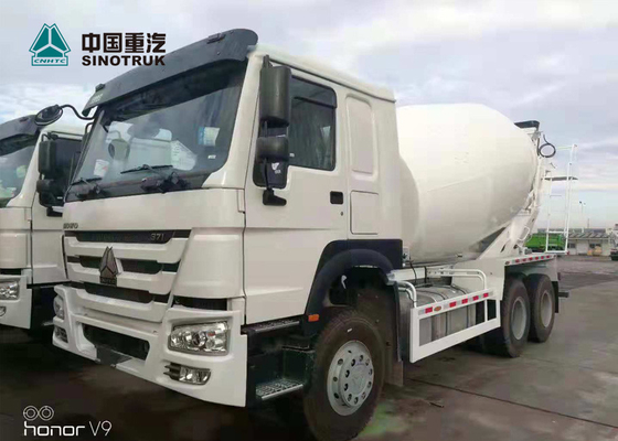 SINOTRUK HOWO 371hpの標準的なトラックミキサのトラック10はZZ1257N3847Aを動かします