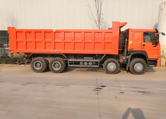 8x4 HOWO7 Sinotrukの12の車輪25M3の頑丈なダンプ トラック50トンのダンプ トラック
