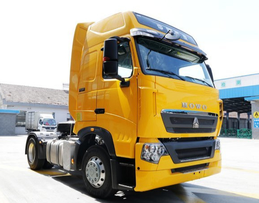 黄色い色のSinotruk 4x2 Howoのトラクターのトラック290hpのユーロIIのエミッション規格