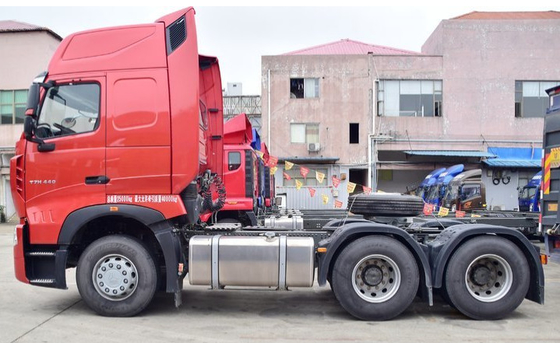 336 HPの索引車のトラック、トラクターのヘッドにトラックの荷を下すことおよび輸送の鉱石