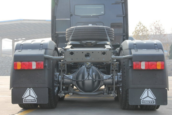 Sinotruk 371hp 420hpのトラクターの索引車のトラック6x4 10は50# 90#の重要部品と動きます