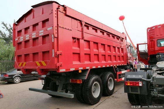 55トンのための赤い色HF12のフロント・アクスルのSINOTRUK SWZ 8x4の砂のダンプカー トラック スペシャル