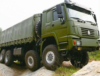 ユーロ3つの標準的なSINOTRUKの商業大型トラック8 x 8すべての車輪ドライブ