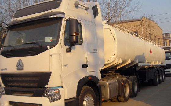 ZF8098ドイツのステアリング燃料タンクのトラック6x4 25000L HC16の後車軸