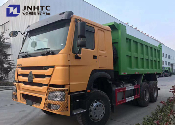 Howo 6x4 18CBMの商業ダンプ トラック頑丈な5400x2300x1500mmの長い生命