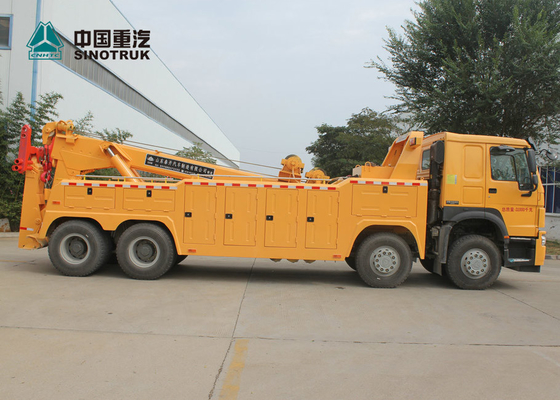 8X4 SINOTRUK HOWO 30T 40Tの頑丈な回転式レッカー車のレッカー車12は動きます
