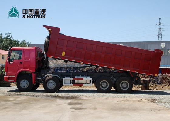標準的なSINOTRUK HOWO鉱山のダンプ トラック371hp 8x4 26CBM HYVA持ち上がるシリンダー