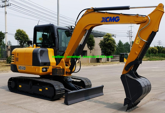 XCMG XE60D油圧装置が付いている小型クローラー掘削機機械6トンの