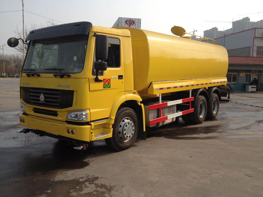 20000L-30000L 336hp LHD Sinotruk Howo7 6x4 10は水タンカーの貨物自動車を動かします