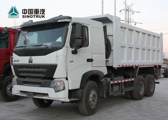 13R22.5チューブレス タイヤのSinotruk Howo 6x4のダンプ トラックA7 371hp 20CBM