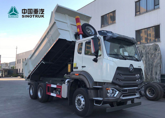 N7Bの人の技術のシャーシ371hpの白い色の頑丈なダンプ トラック