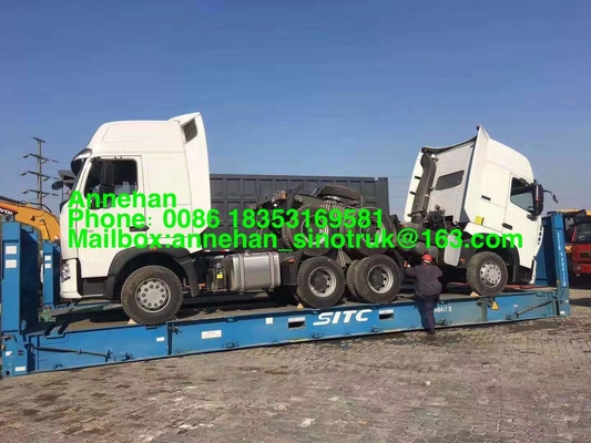 Sinotruk HowoA7 420hp 10の車輪のトレーラー トラックのトラック
