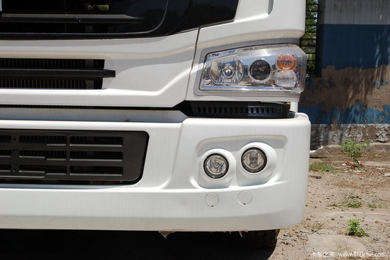 Sinotruk Howo 4x2のトラクターの頭部の索引車のトラック