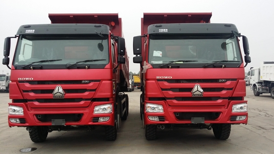 10台の荷車引きのSinotruk HOWO 6*4の頑丈なダンプカー トラック