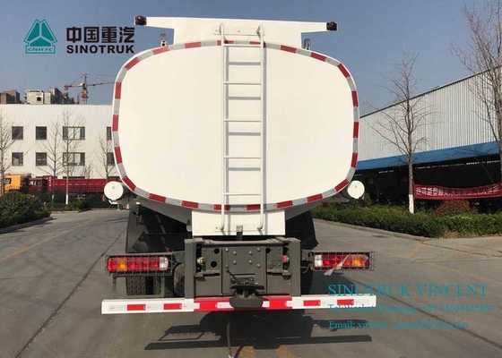 あなたの必要性のためのSINOTRUK HOWO 371HPの燃料タンクのトラック26の立方メートル260000Liters
