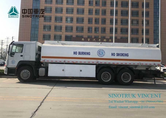 あなたの必要性のためのSINOTRUK HOWO 371HPの燃料タンクのトラック26の立方メートル260000Liters
