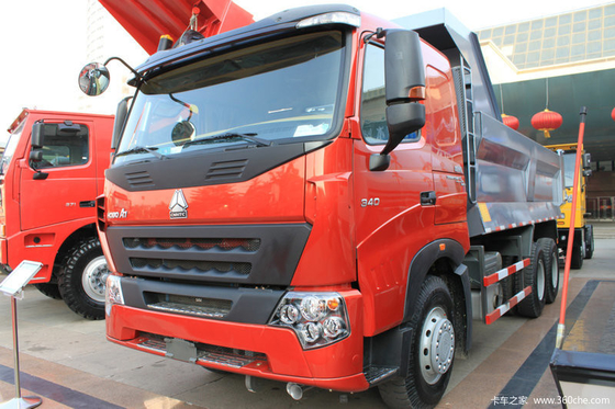 Sinotruck Howo A7 6x4 371hpの頑丈なダンプ トラック