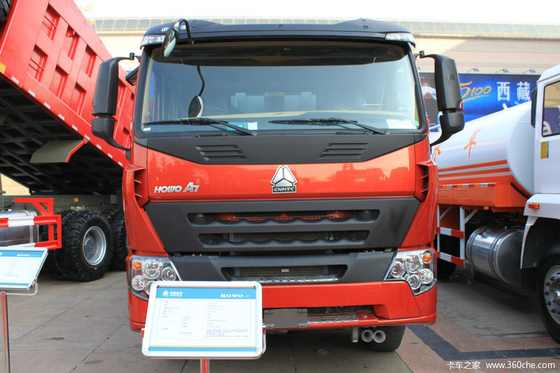 Sinotruck Howo A7 6x4 371hpの頑丈なダンプ トラック