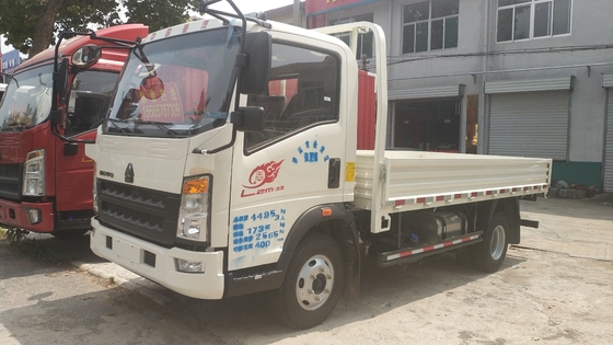 ACのISOによって渡されるSinotruk 10T HOWO 4x2 Euro3ライト貨物トラックの左手ドライブ