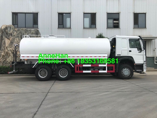 スプレー システムが付いているSinotruk Howo 7 20000L 6x4の給水車