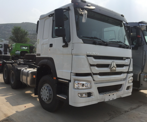 白いSinotruk Howoシリーズ索引車のトラック国際的なZz4257s3241 400L