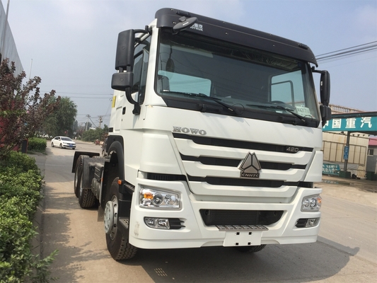 白いSinotruk Howoシリーズ索引車のトラック国際的なZz4257s3241 400L