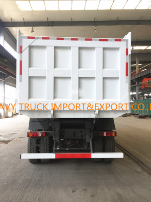 SINOTRUK HOWO A7の5ヤードのバケツが付いている頑丈なダンプ トラック