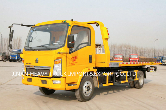 Sinotruk HOWOの軽量6トンの救助の道のレッカー車のレッカー車の回収車