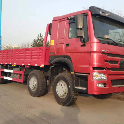 SINOTRUK HOWO 12は8X4平面貨物トラックの頑丈なトラックLorryヴァンLoadを動かす
