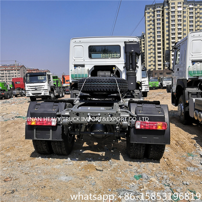 6つの車輪の貨物howoのトラクターのヘッド二重車軸4x2 380hp