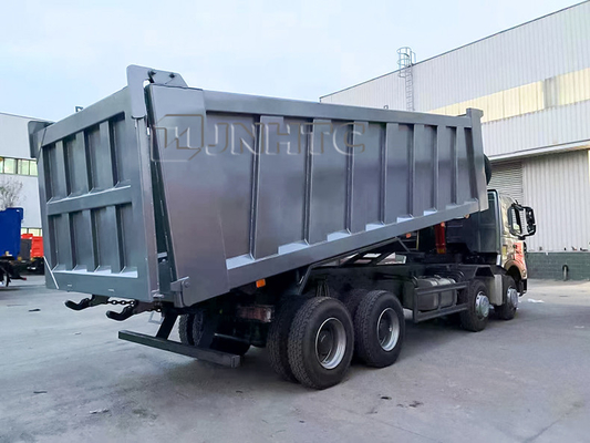 Sinotruk HOWO A7のダンプカーのダンプ トラック8x4 12の車輪40トン