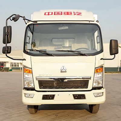 Howo 6の荷車引きライトによって冷やされている箱のトラック3T 5トン