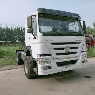 Sinotruck HOWOのトラクターのヘッド トラックEuro2 Euro5 4x2 336hp