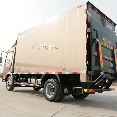 SINOTRUK HOWOの配達用バンの貨物箱のトラック軽量4x2