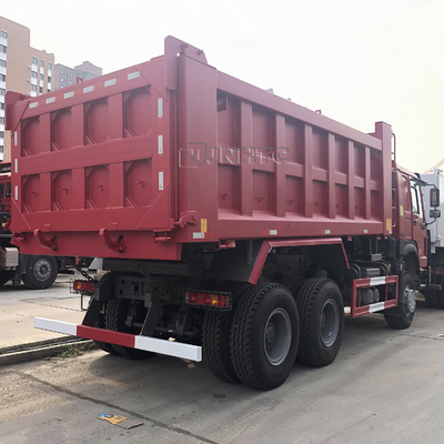 4 10車輪SINOTRUK HOWOのダンプのダンプカー トラックEuro2 6x4