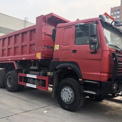 4 10車輪SINOTRUK HOWOのダンプのダンプカー トラックEuro2 6x4