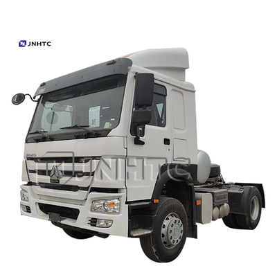 Sinotruk HOWO 4x2のトラクターのヘッド トラックEuro2 371hp