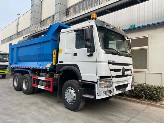 Sinotruk Howo 6x4の頑丈なダンプ トラック10w 371hp 20cbm