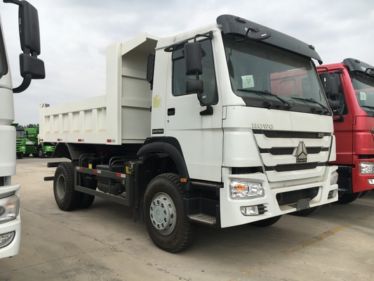 HOWO 4X2の頑丈なダンプ トラックZZ3167M3811モデル290HP