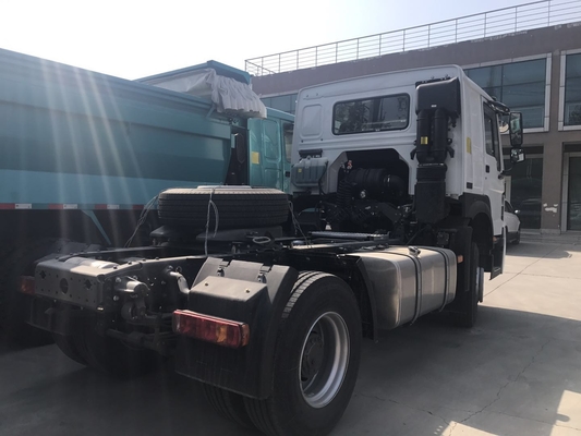 頭部を引くHOWO 4x2ドライブ索引車のトラック6の荷車引き290HP 336HP
