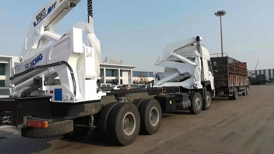 Xcmg 37tの側面の上昇クレーンMqh37aが付いているSinotruk Howo 8x4のトラックによって取付けられるクレーン