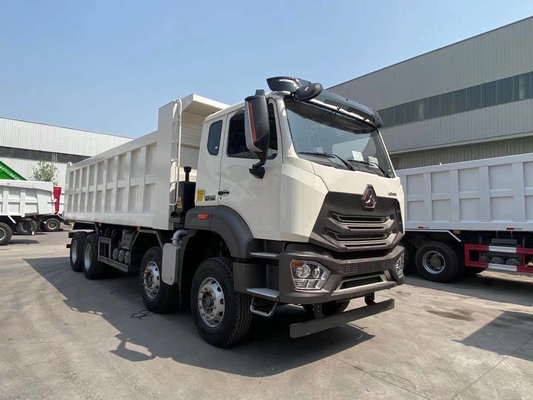 Sinotruk HOHAN J7B N7B 6x4の頑丈なダンプ トラック10の荷車引きのダンプ トラック371HP