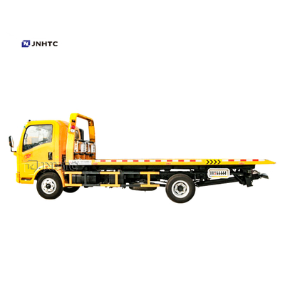 新しいSinotruk HOWOは/トラック3トンの4x2のレッカー車の牽引の道路閉塞の取り外しの使用した