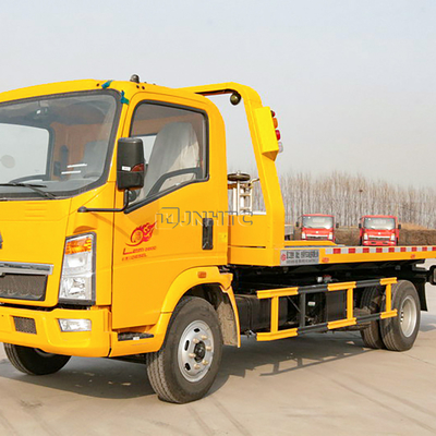 新しいSinotruk HOWOは/トラック3トンの4x2のレッカー車の牽引の道路閉塞の取り外しの使用した